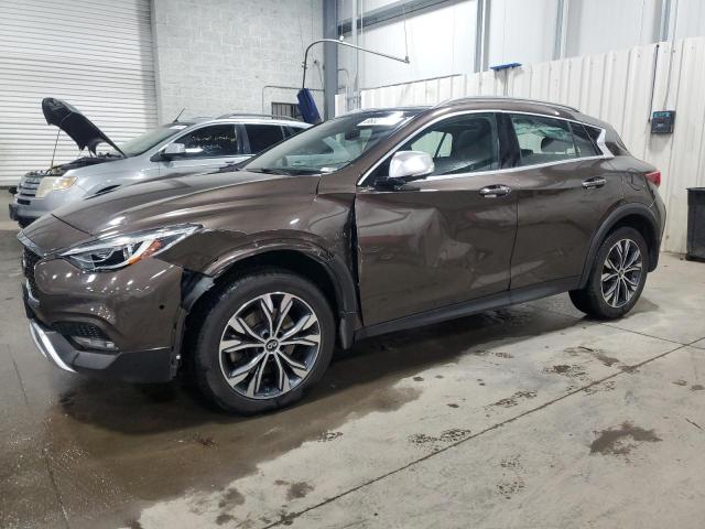 INFINITI QX30 BASE 2017