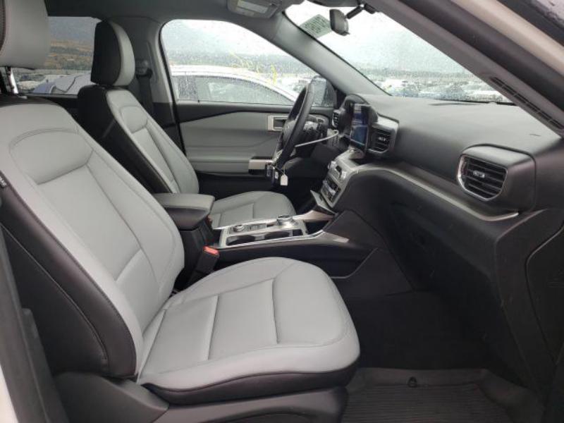 FORD EXPLORER XLT 2021