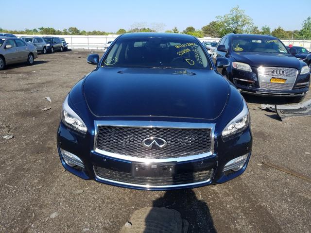 INFINITI Q70L 2017