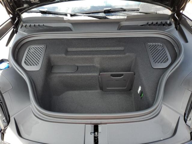 PORSCHE MACAN 2025