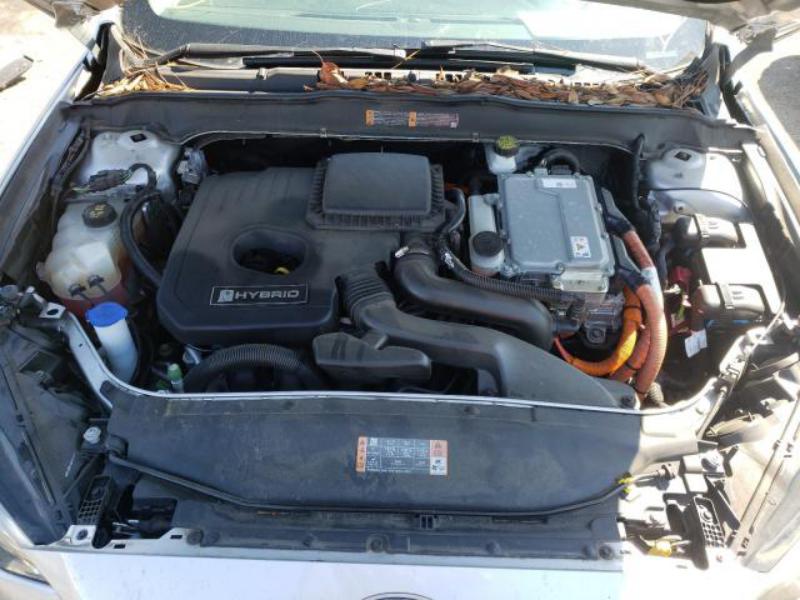 FORD FUSION SE HYBRID 2018