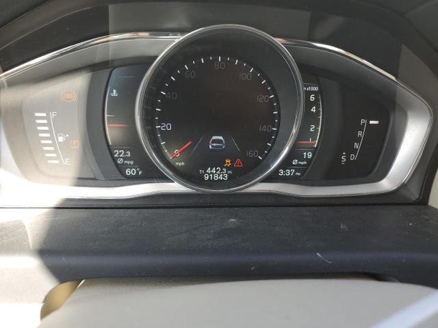VOLVO XC70 T5 PLATINUM 2016