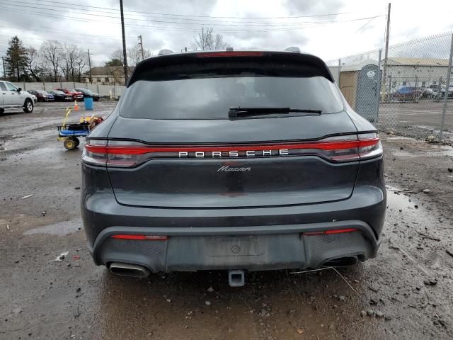 PORSCHE MACAN 2021