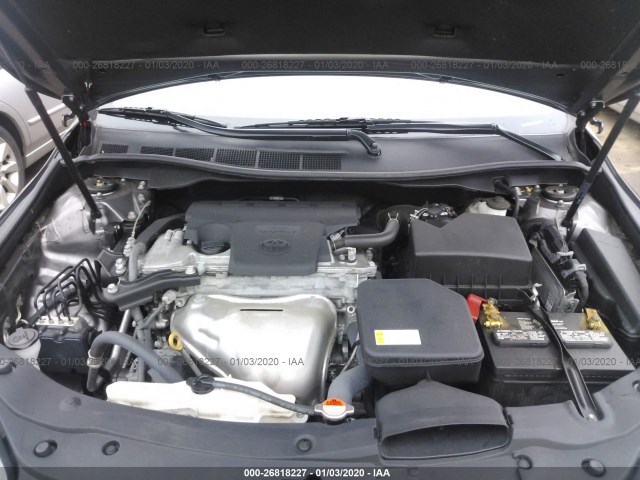 TOYOTA CAMRY 2016