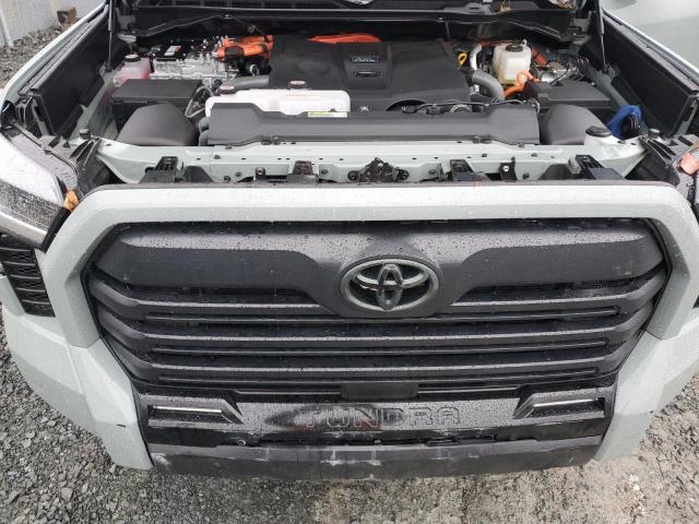 TOYOTA TUNDRA CREWMAX 2024