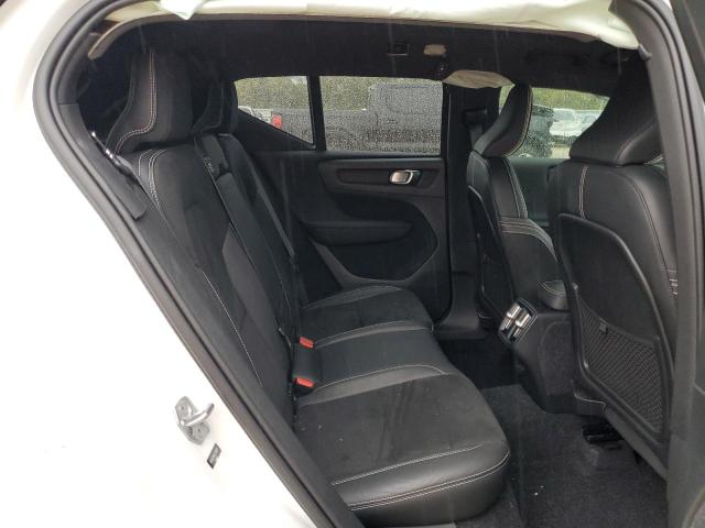 VOLVO XC40 T4 R-DESIGN 2020