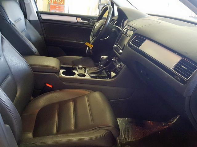 VOLKSWAGEN TOUAREG V6 2013