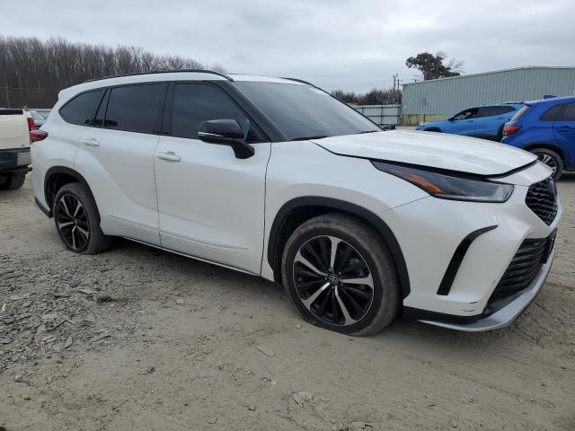 TOYOTA HIGHLANDER XSE 2021