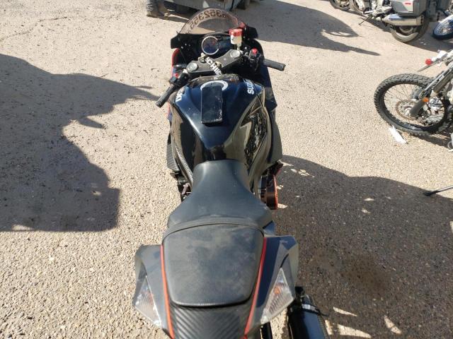 SUZUKI GSX-R600 2024