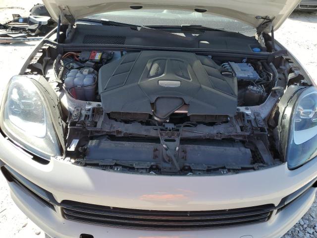PORSCHE CAYENNE 2020