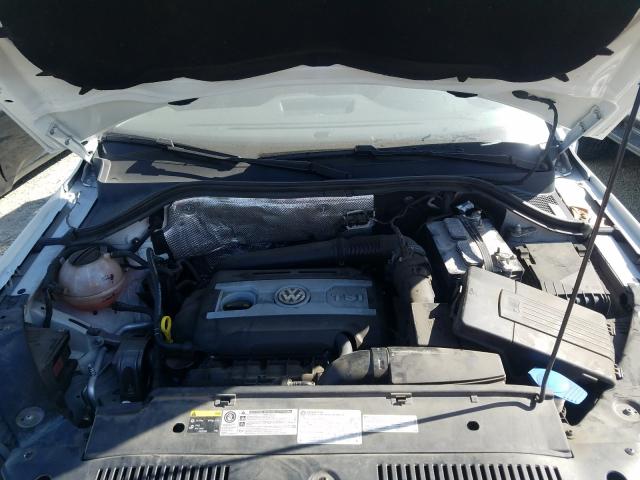 VOLKSWAGEN TIGUAN S 2016