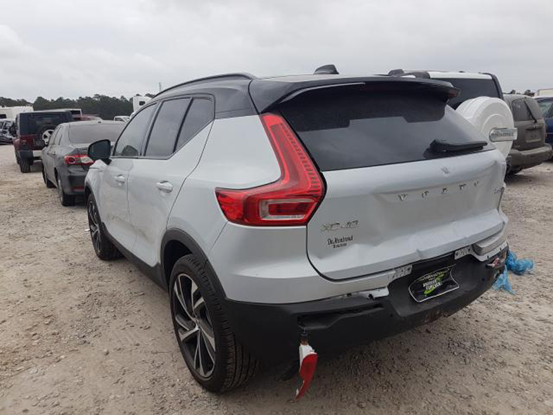 VOLVO XC40 T5 R-DESIGN 2020