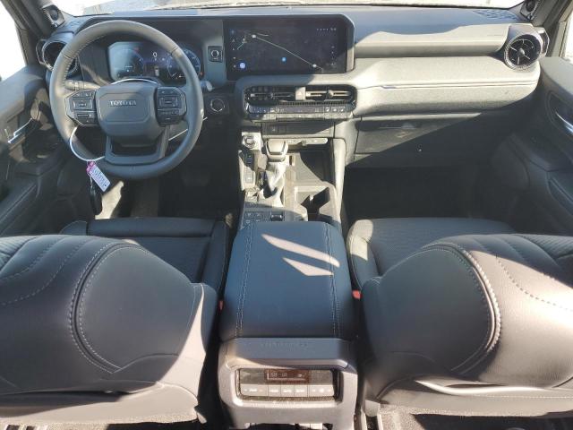 TOYOTA LAND CRUISER BASE 2024