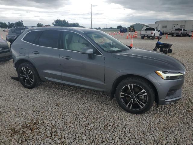 VOLVO XC60 T5 MOMENTUM 2021