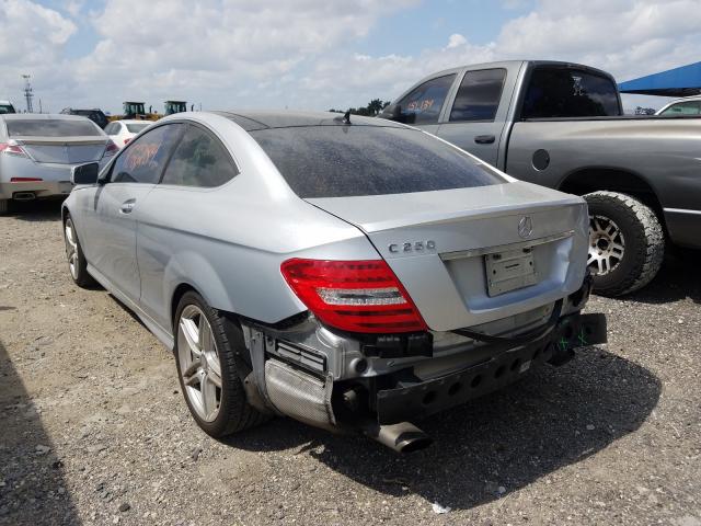 MERCEDES-BENZ C 250 2014