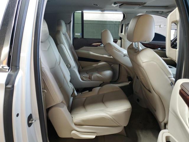 CADILLAC ESCALADE ESV LUXURY 2016