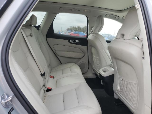VOLVO XC60 CORE 2024