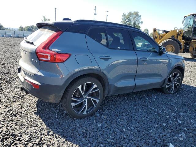 VOLVO XC40 T5 R-DESIGN 2021