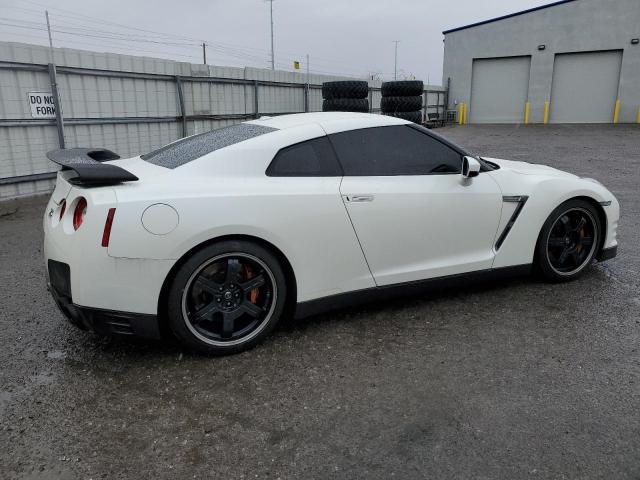 NISSAN GT-R PREMIUM 2013