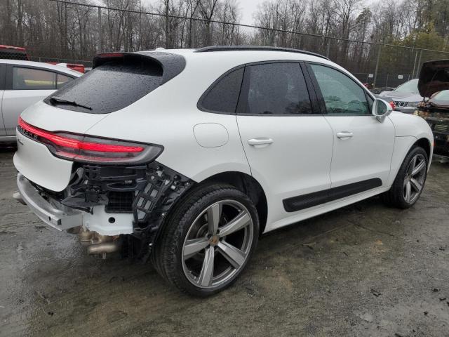 PORSCHE MACAN BASE 2024