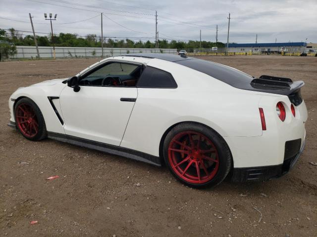 NISSAN GT-R PREMIUM 2015