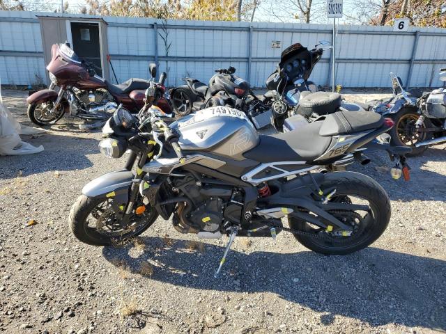 TRIUMPH STREET TRIPLE 765 R 2024