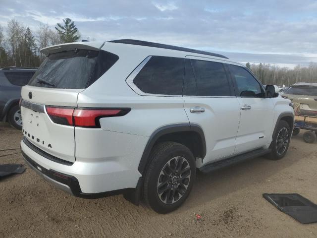 TOYOTA SEQUOIA SR5 2022