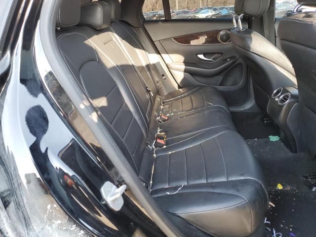 MERCEDES-BENZ GLC 300 2016