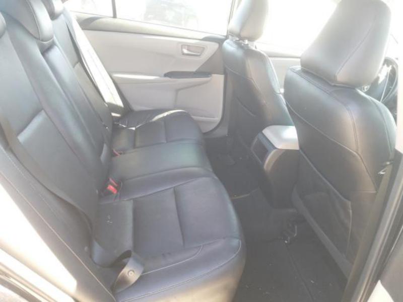 TOYOTA CAMRY LE 2015
