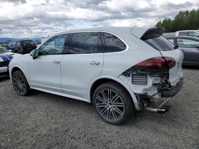 PORSCHE CAYENNE GTS 2016