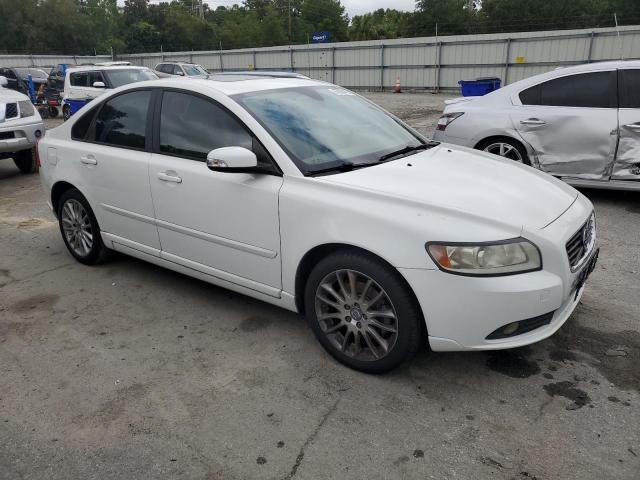 VOLVO S40 T5 2011