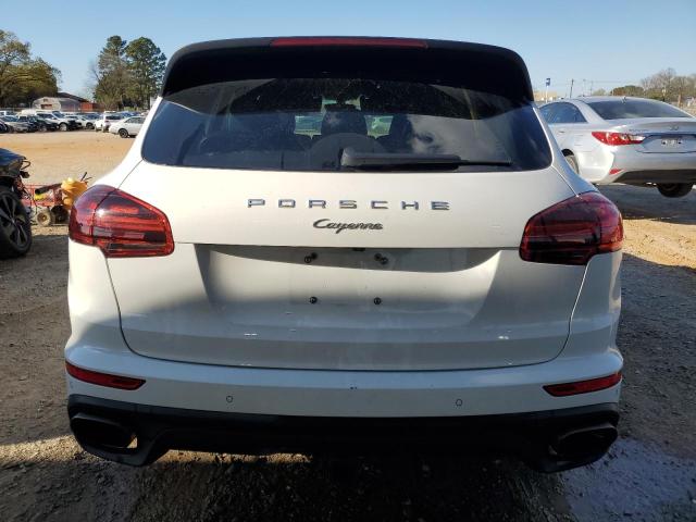PORSCHE CAYENNE 2018