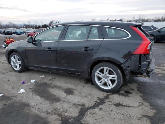 VOLVO V60 PREMIER 2015