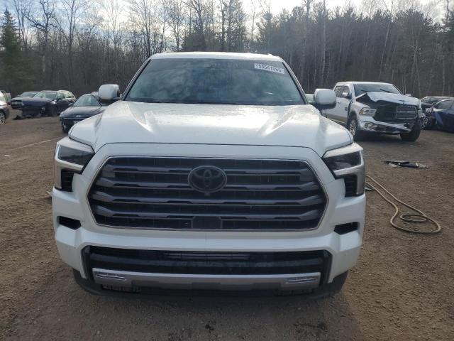 TOYOTA SEQUOIA SR5 2022