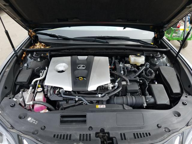 LEXUS ES 300H 2019