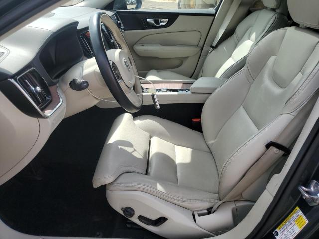 VOLVO V60 CROSS COUNTRY T5 MOMENTUM 2020