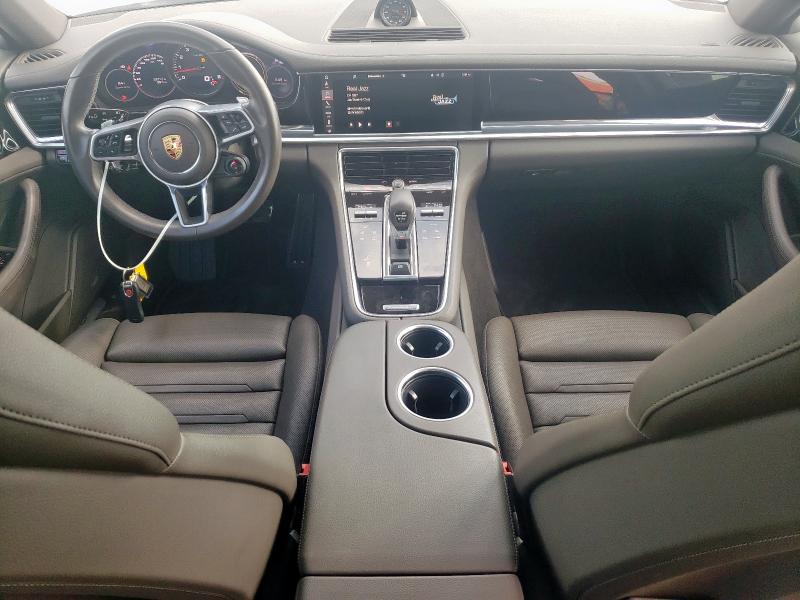 PORSCHE PANAMERA 4S 2017