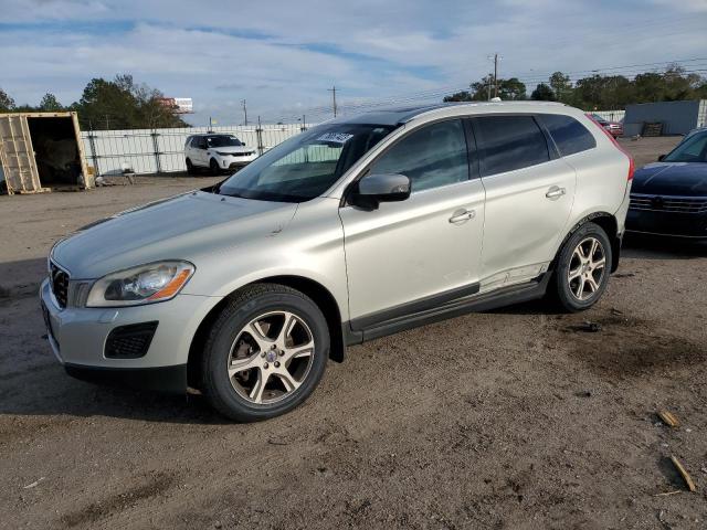 VOLVO XC60 T6 2013