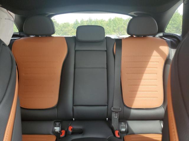 MERCEDES-BENZ GLC 300 2023