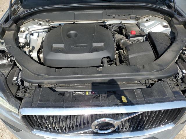 VOLVO XC60 T5 MOMENTUM 2018