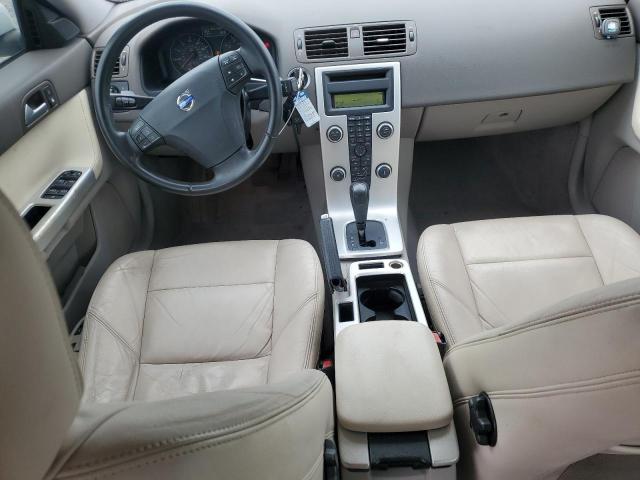 VOLVO S40 T5 2011