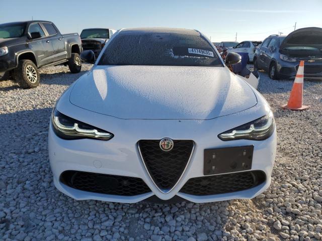 ALFA ROMEO GIULIA TI 2024