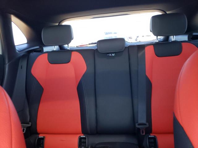 MERCEDES-BENZ GLA 250 2024