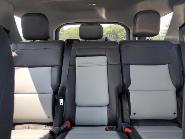 FORD EXPLORER XLT 2022