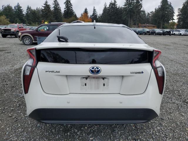 TOYOTA PRIUS 2018