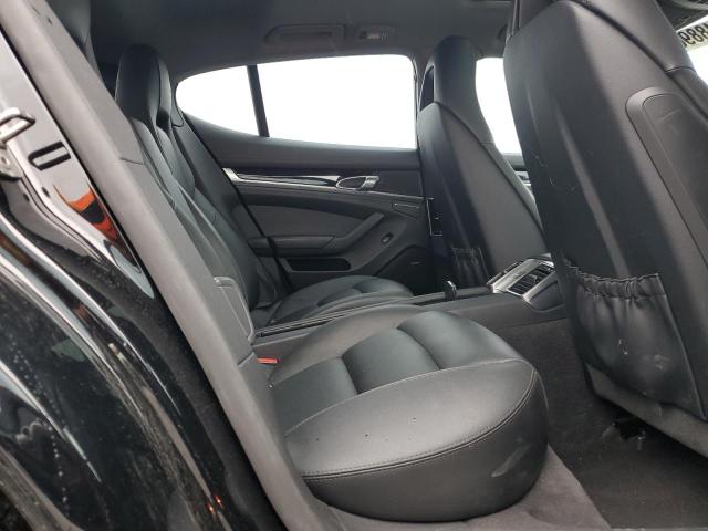 PORSCHE PANAMERA 2 2015