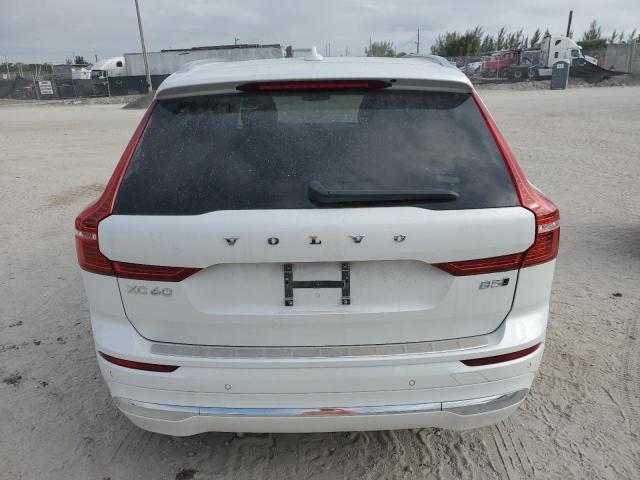 VOLVO XC60 PLUS 2023