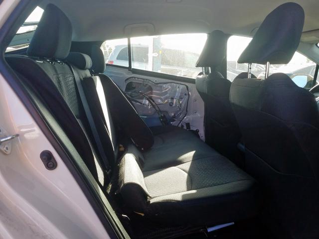 TOYOTA PRIUS 2017