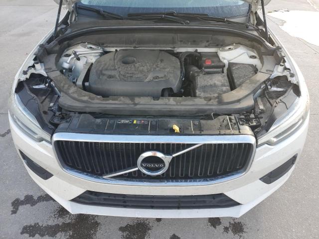 VOLVO XC60 T5 MOMENTUM 2018