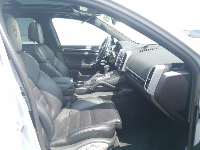 PORSCHE CAYENNE 2017